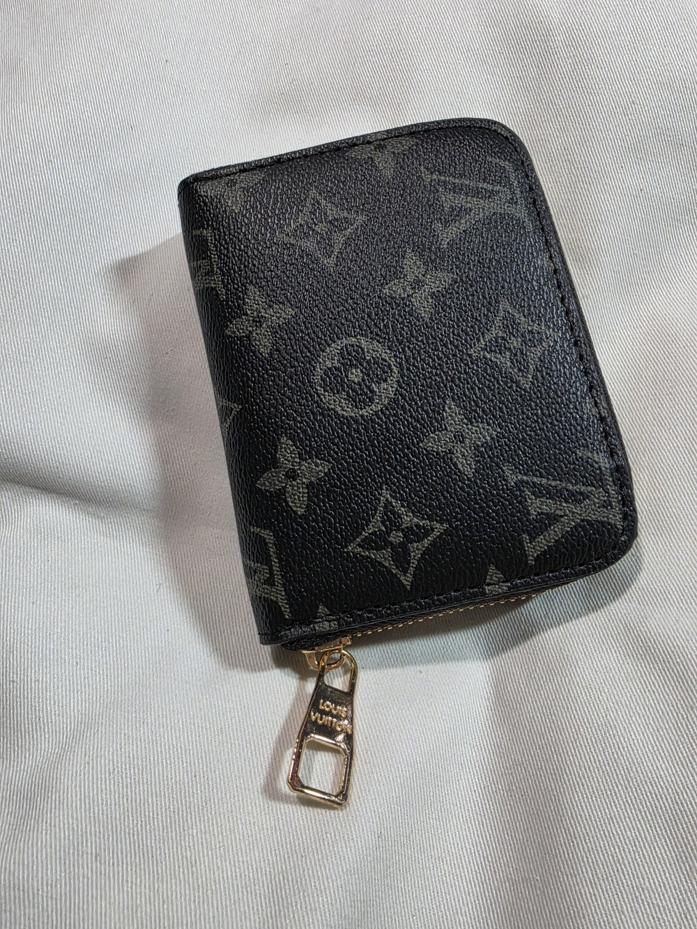 Wallet - Women's Department